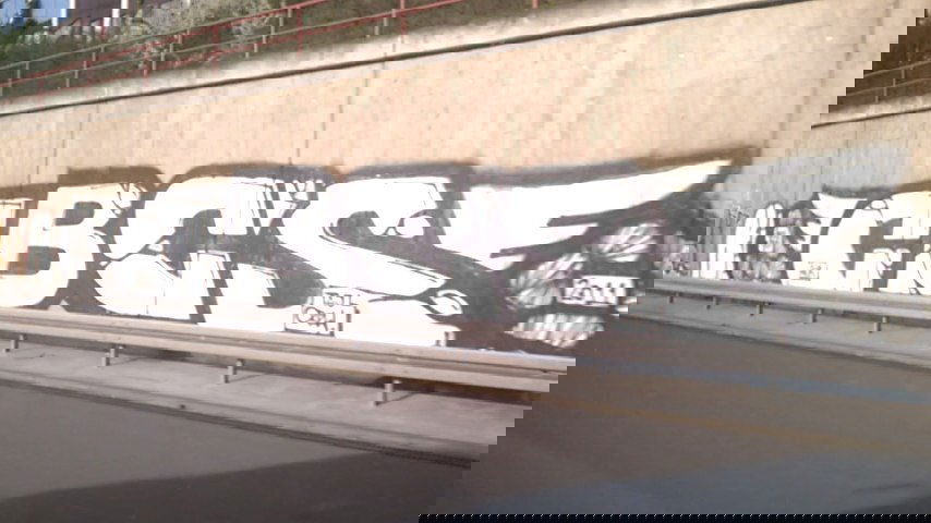 Graffiti Wall - Photo by deinemudda