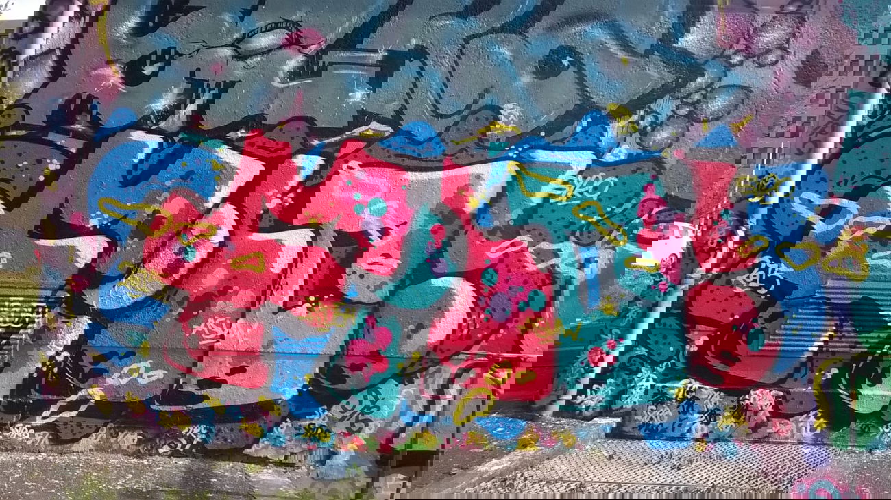 Graffiti Wall - Photo by deinemudda