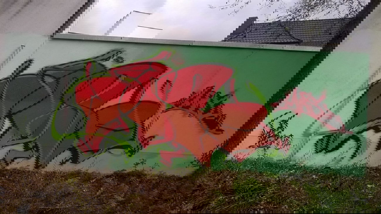 Graffiti Wall - Photo by deinemudda