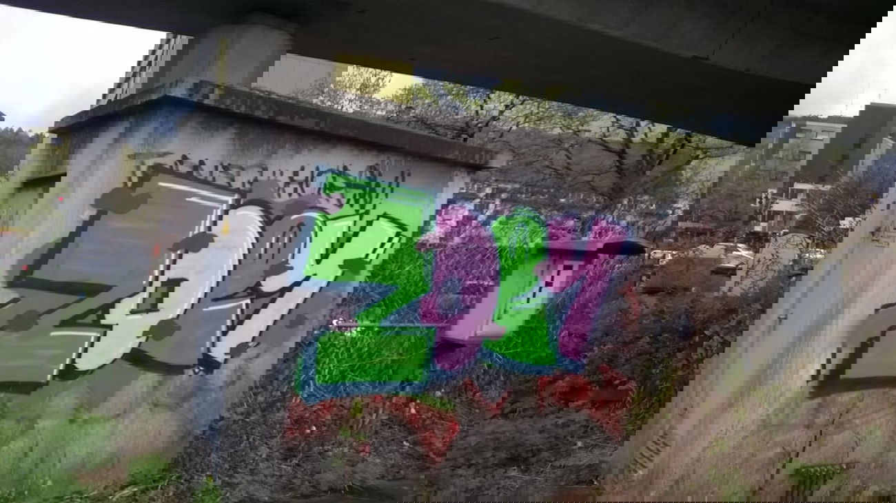 Graffiti Wall - Photo by deinemudda