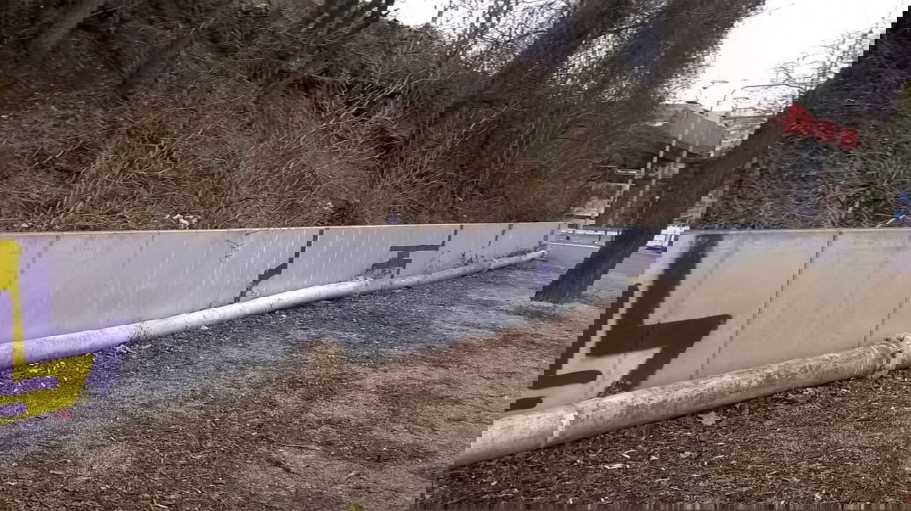 Graffiti Bombing - Photo by deinemudda