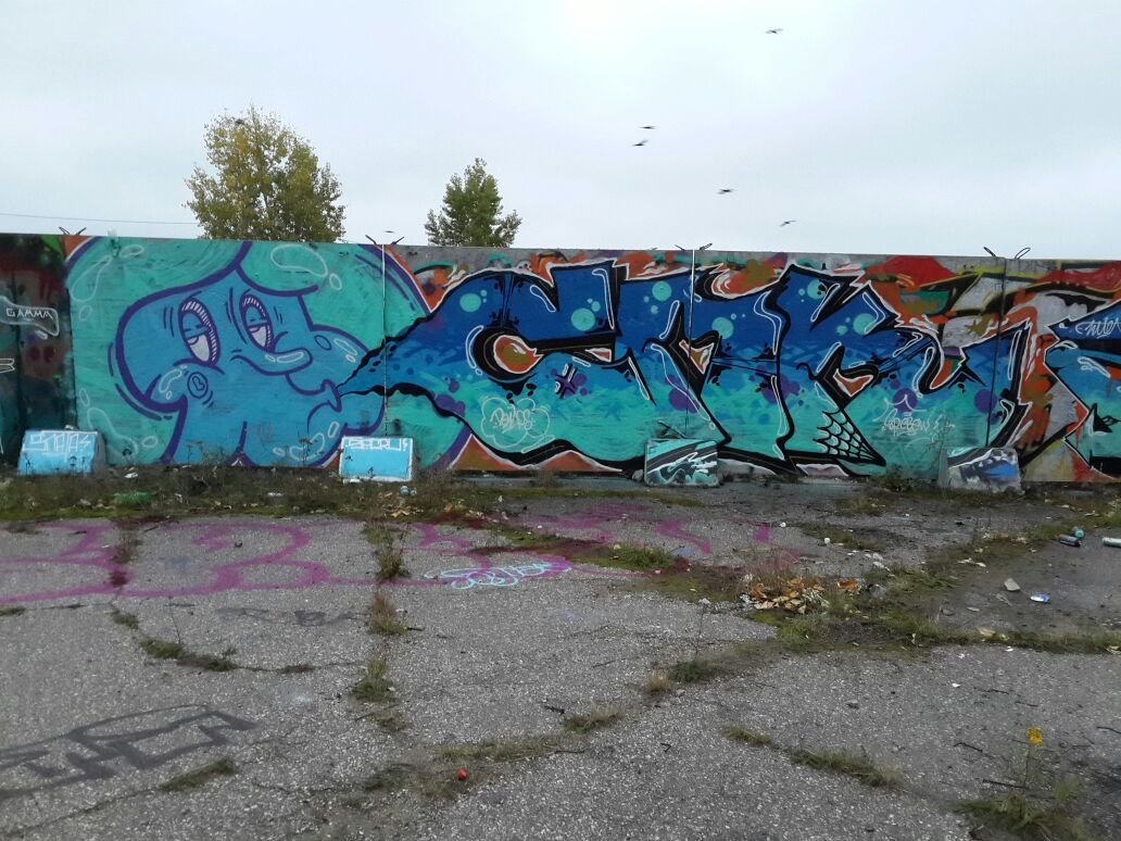 Graffiti Wall - Photo by demos_spk - spk, spc, spcrew