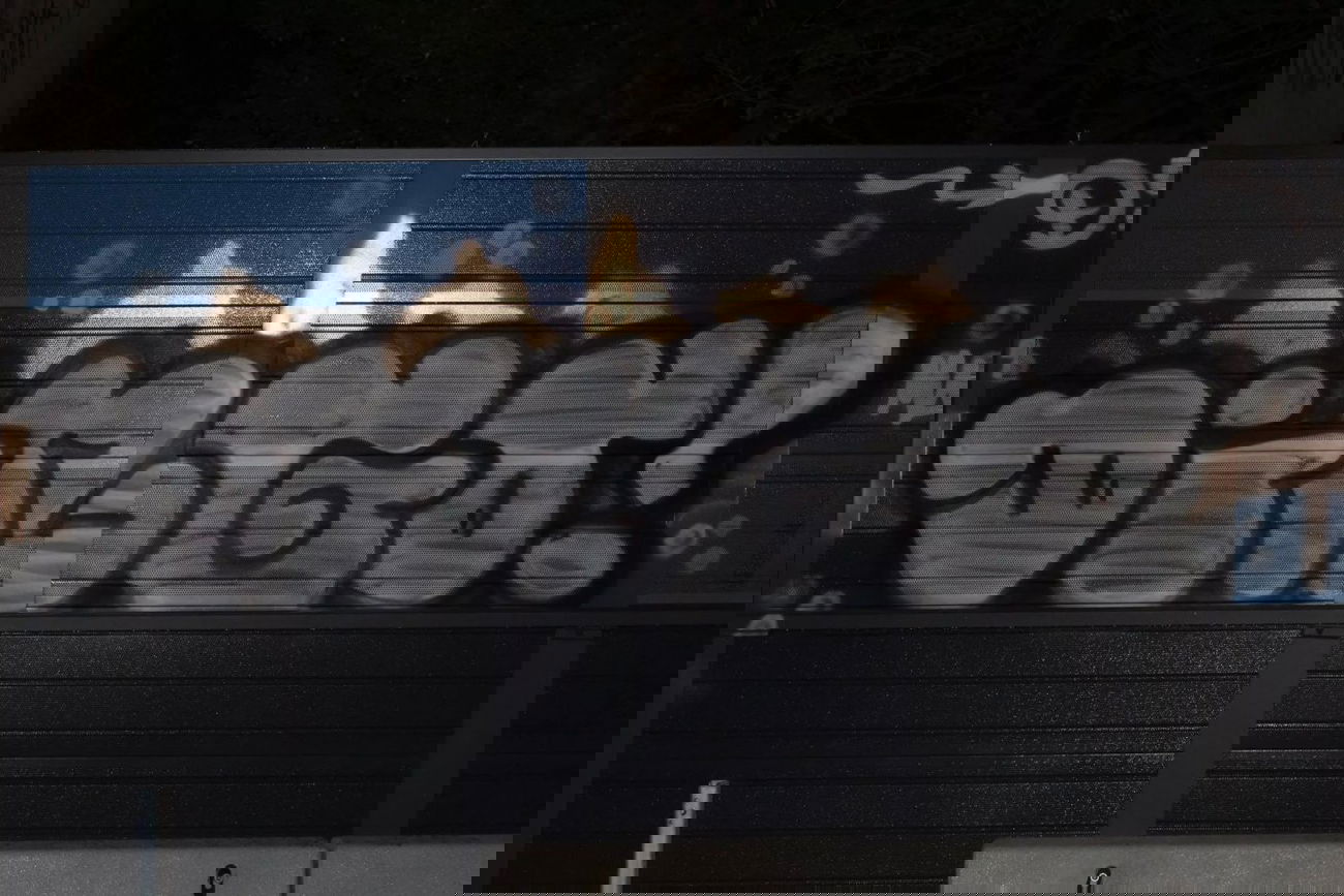 Graffiti Bombing - Photo by derdubstepdingo - Autobahn, highway, dingo (2014)