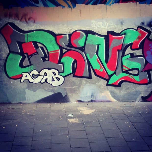 Graffiti Wall - Photo by derdubstepdingo - ding, dingo, sone (2014)