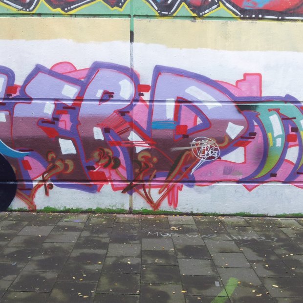 Graffiti Wall - Photo by derdubstepdingo - unfertig, hall, nextday (2014)