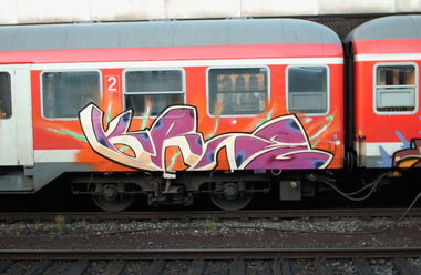 Graffiti Train - Photo by deringo - Kaot, 25, Pilz