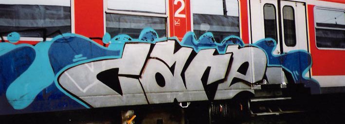Graffiti Train - Photo by deringo - Lebt, Pilz, Kaot