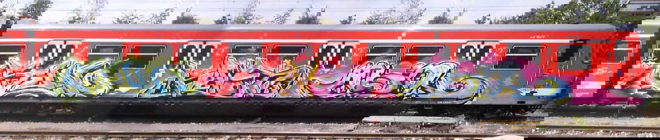 Graffiti Train - Photo by deringo - sun, unik, epsc
