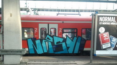 Graffiti Train - Photo by deringo
