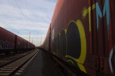 Graffiti Train in Deutschland - Photo by derschmock - TAPS