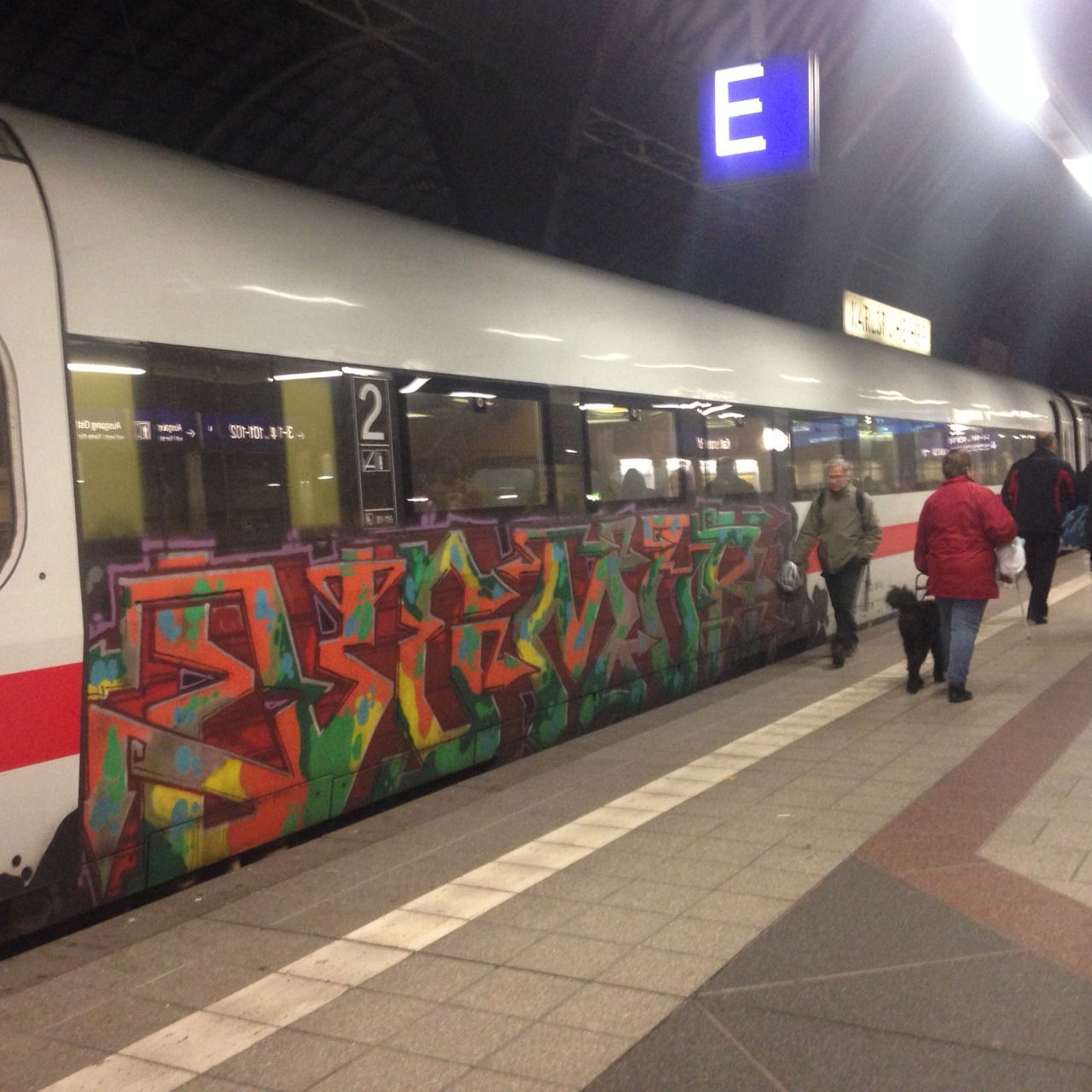 Graffiti Train - Photo by derschmock - NOMOR, 180 (2015)