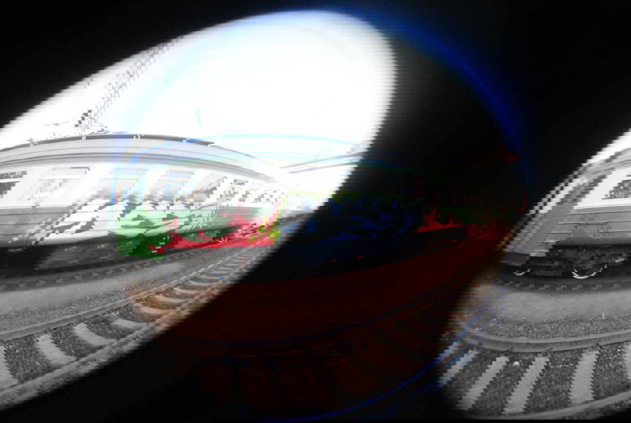 Graffiti Train - Photo by desseve7 - des, 7