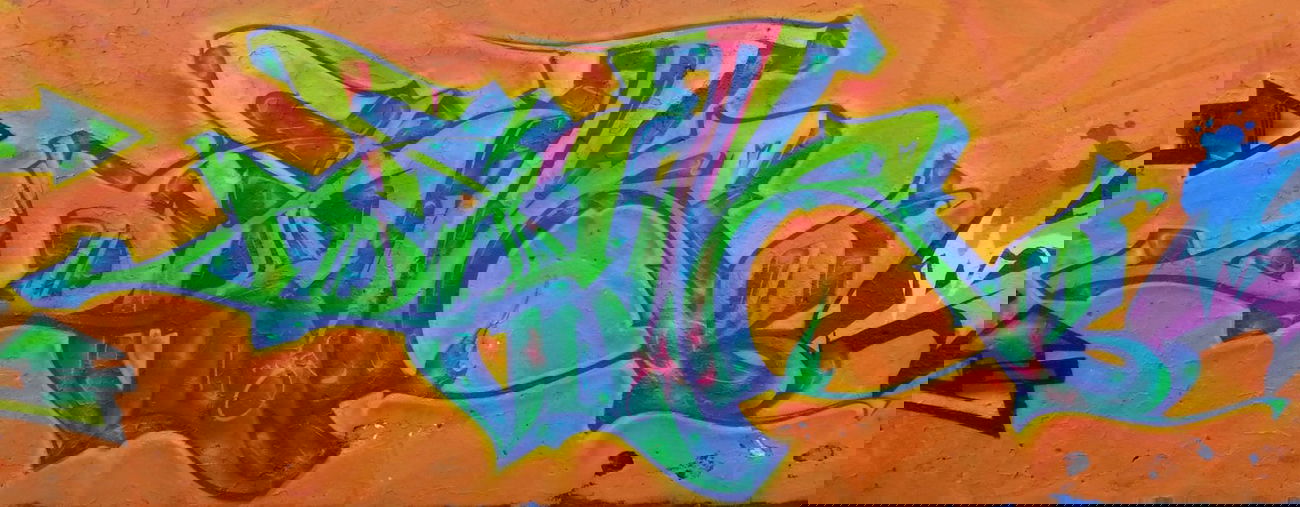 Graffiti Wall - Photo by destro