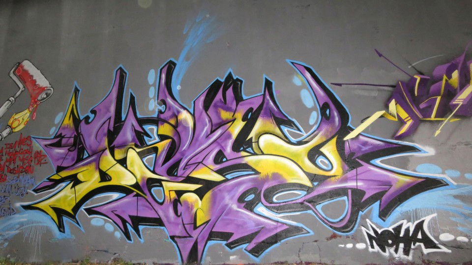 Graffiti Wall in Mulhouse - Photo by desu - desu (2013)