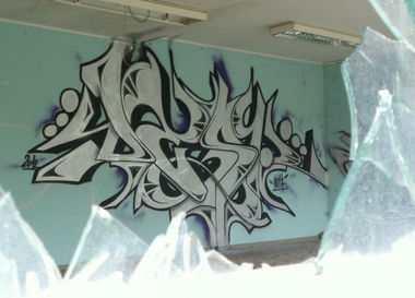 Graffiti Wall in Mulhouse - Photo by desu - desu (2013)