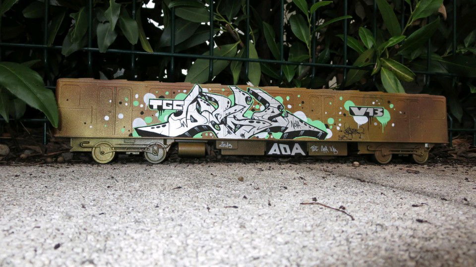 Graffiti Artwork in Mulhouse - Photo by desu - 2013