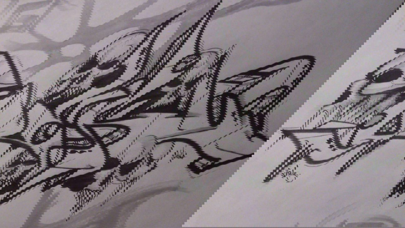 Graffiti Sketch - Photo by desu - desu (2013)