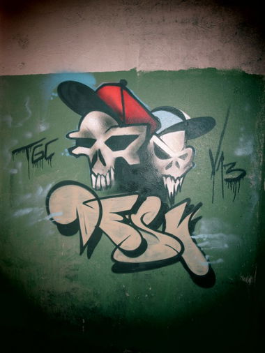 Graffiti Wall in Mulhouse - Photo by desu - desu (2013)