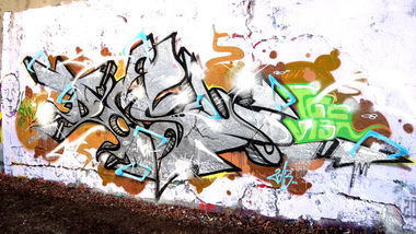 Graffiti Wall - Photo by desu - desu (2013)