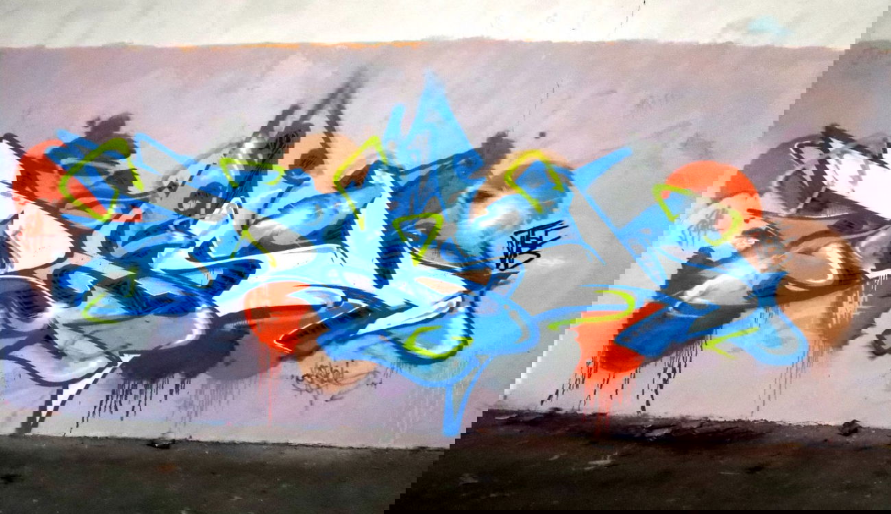 Graffiti Wall - Photo by desu - desu (2014)