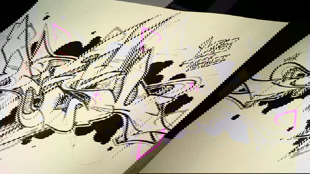 Graffiti Sketch - Photo by desu - desu (2014)