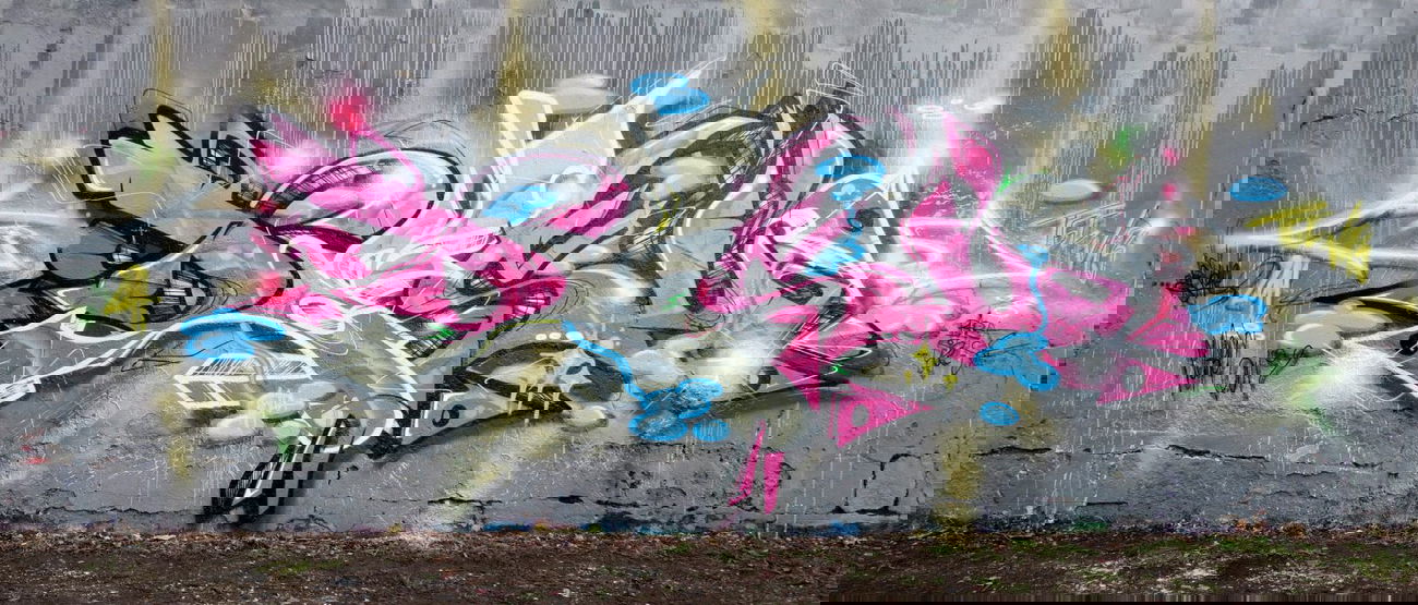 Graffiti Wall - Photo by desu - desu (2014)