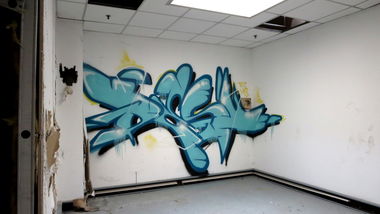 Graffiti Wall - Photo by desu - desu (2014)