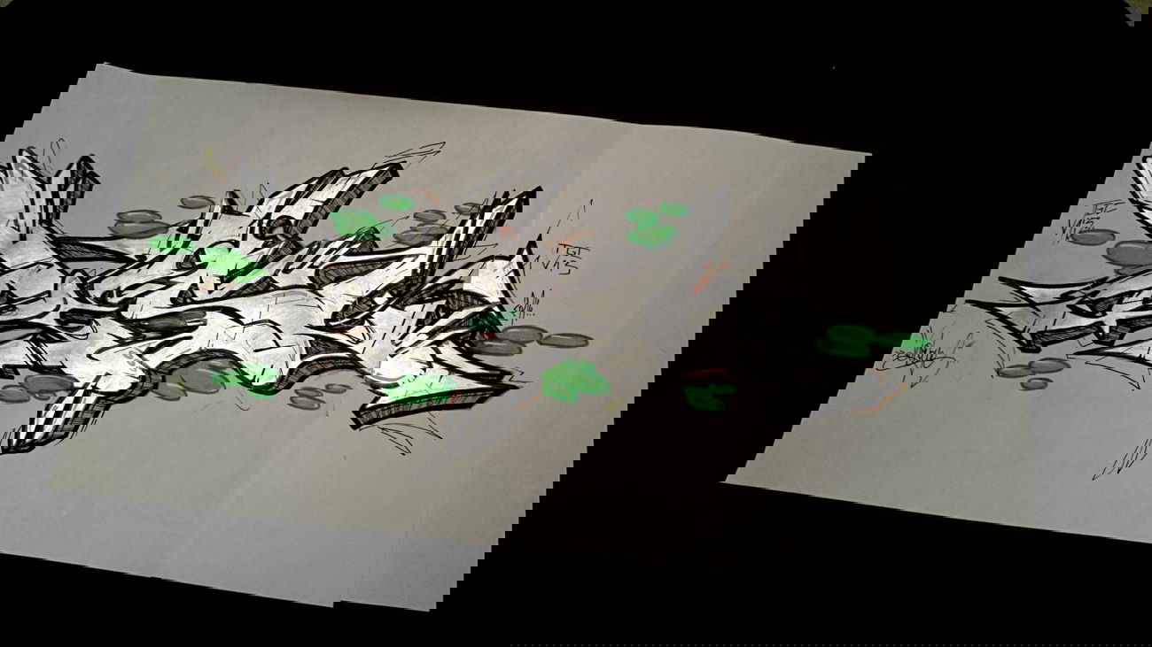 Graffiti Sketch - Photo by desu - desu (2014)