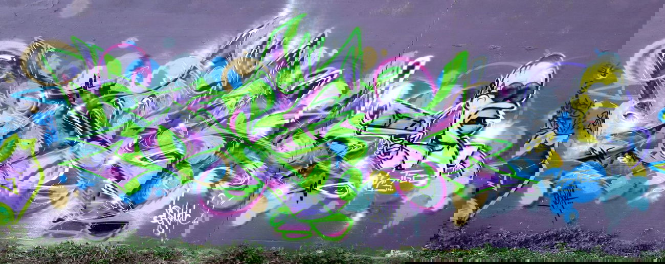 Graffiti Wall - Photo by desu - desu (2014)