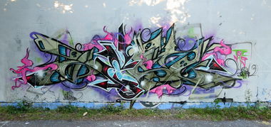 Graffiti Wall - Photo by desu - desu (2014)