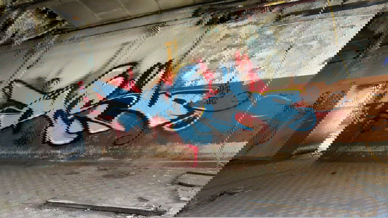 Graffiti Wall - Photo by desu - desu (2014)