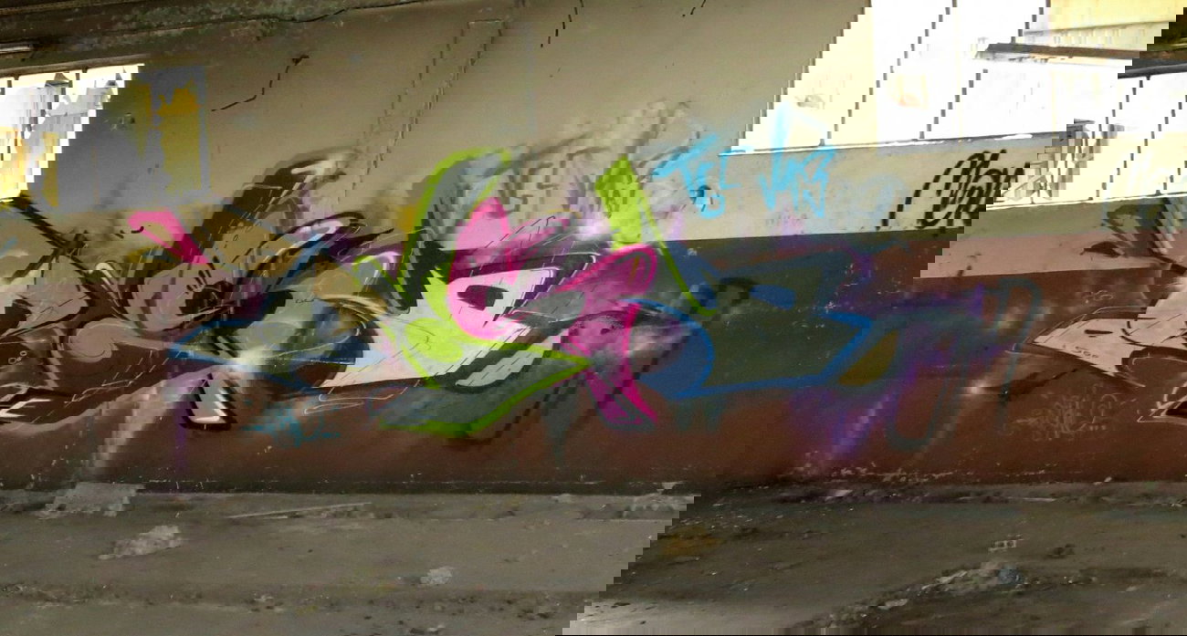 Graffiti Wall - Photo by desu - desu (2014)