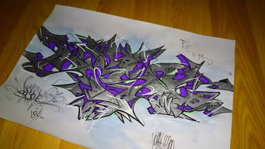 Graffiti Sketch - Photo by desu - desu (2014)