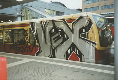 Graffiti Train - Photo by dioe48 - vex, feks, cys
