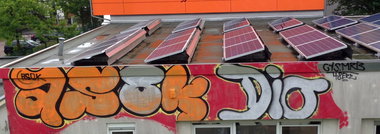 Graffiti Bombing - Photo by dioe48 - asok, dioe, dio (2014)