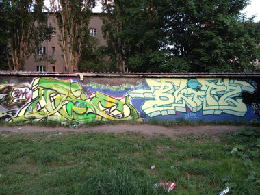 Graffiti Wall - Photo by dioe48 - dioe, dio, blitz (2014)