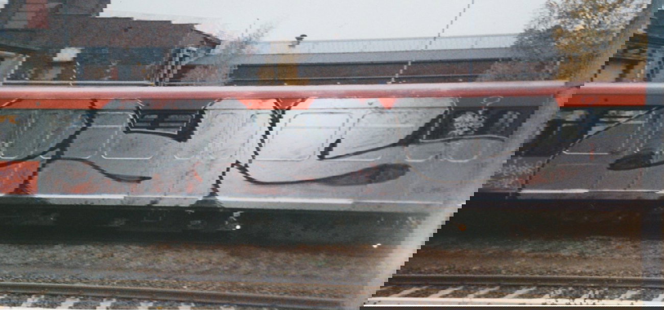 Graffiti Train - Photo by dioe48 - dioe, dio, cys