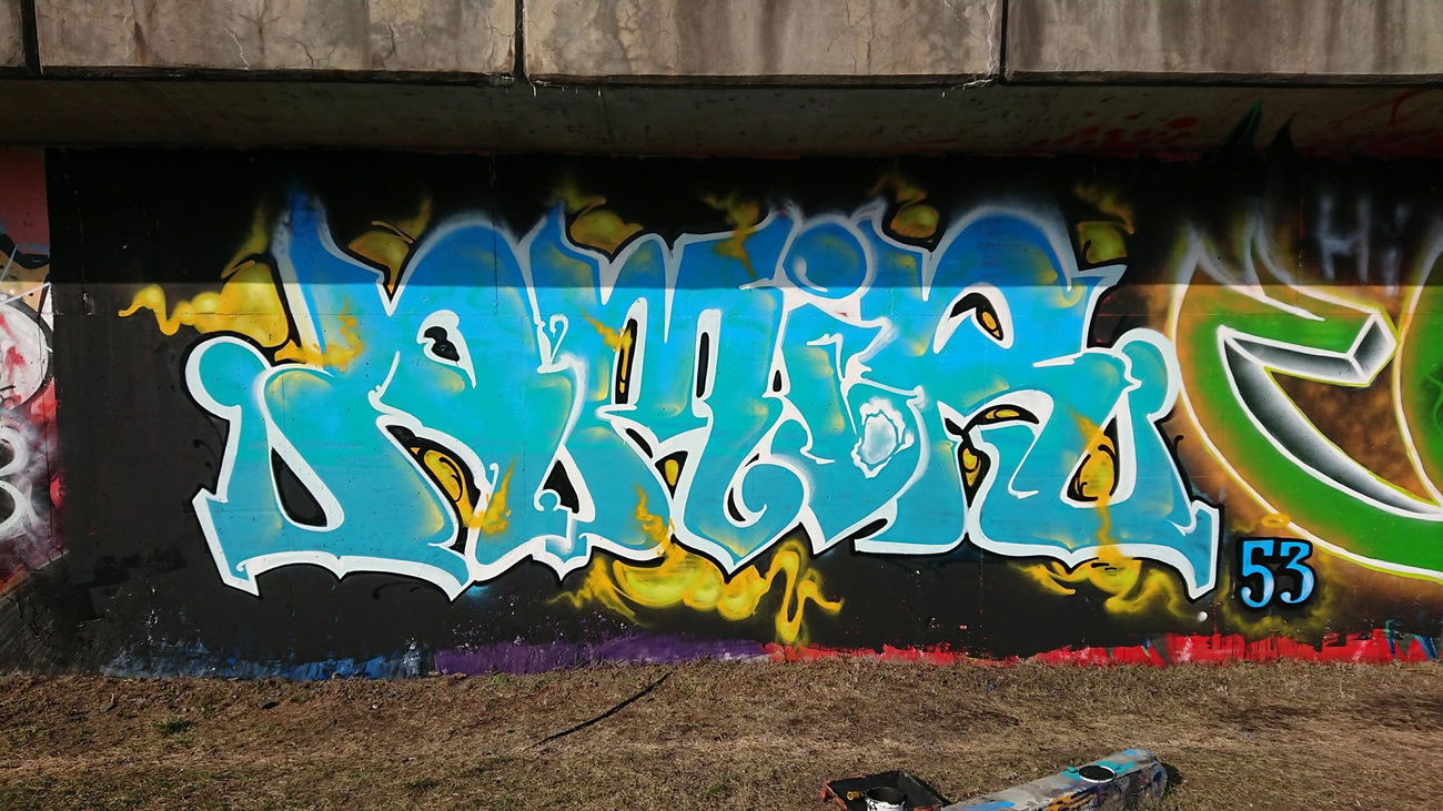 Graffiti Wall in Warsaw - Photo by dirtistajl (2018)