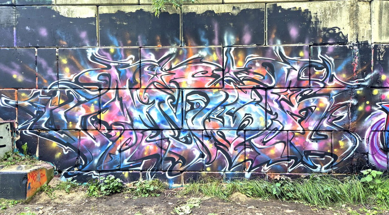 Graffiti Wall in Warsaw - Photo by dirtistajl - mkc (2026)