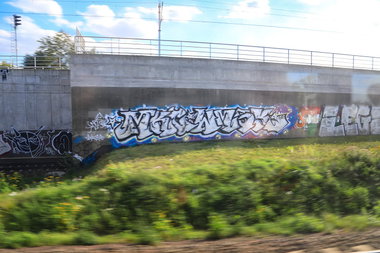 Graffiti Wall in Warsaw - Photo by dirtistajl (2026)