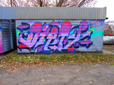 Graffiti Wall - Photo by dirts