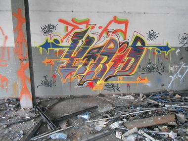 Graffiti Wall - Photo by dirts - Ytrid