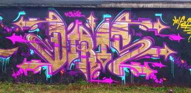 Graffiti Wall - Photo by dirts