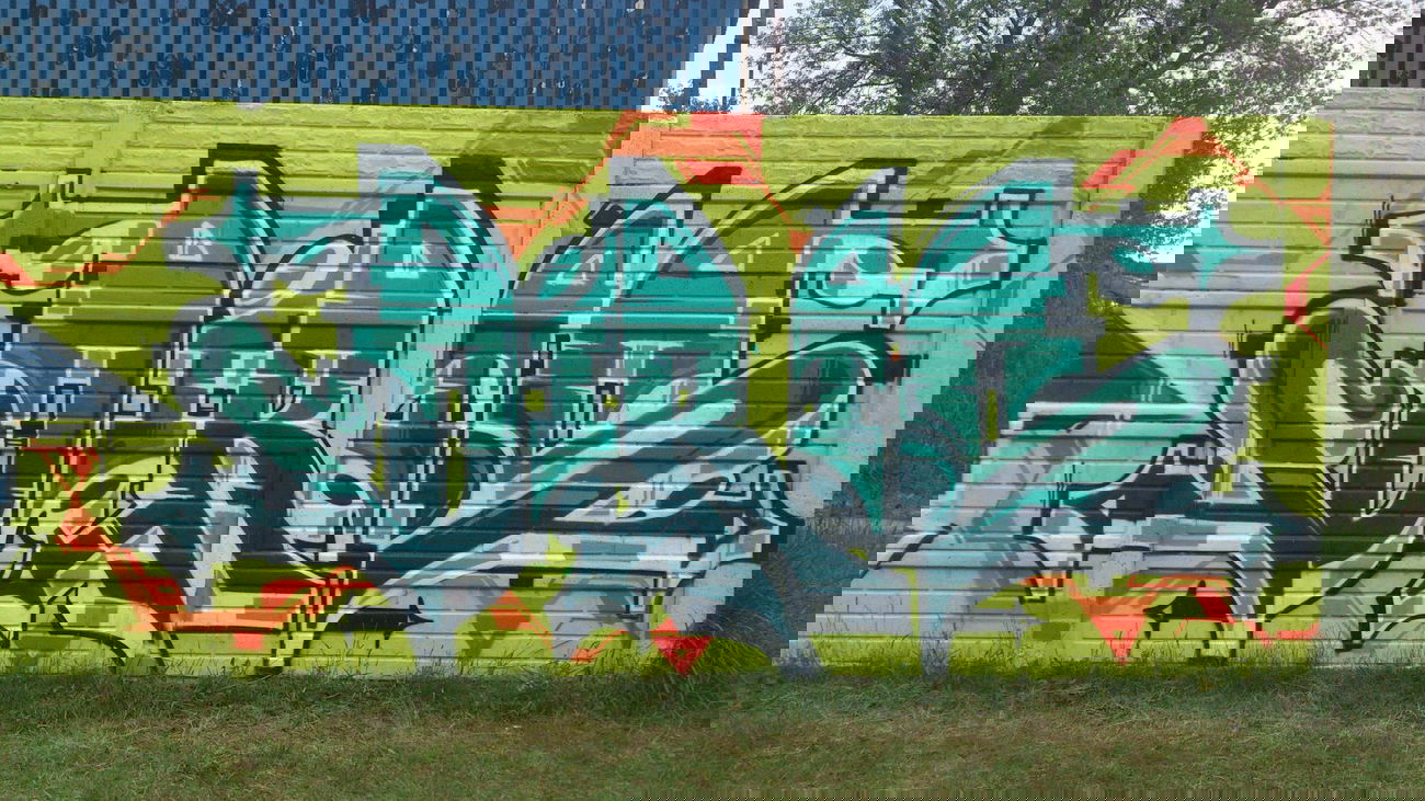 Graffiti Wall - Photo by dirts - Dirts (2014)