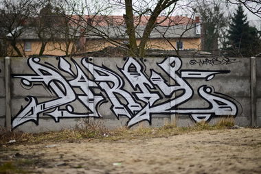 Graffiti Wall - Photo by dirts