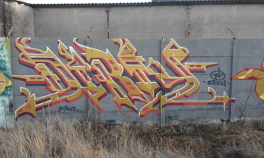 Graffiti Wall - Photo by dirts - Dirtyone, Dirty, Nerds (2015)