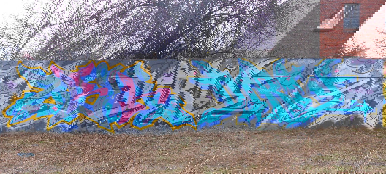 Graffiti Wall - Photo by dirts - Zbir, Dirty, VHS (2015)