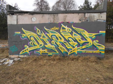 Graffiti Wall - Photo by dirts - Dirty, Dirtyone, Nerds (2016)
