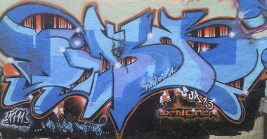 Graffiti Wall - Photo by dirty235