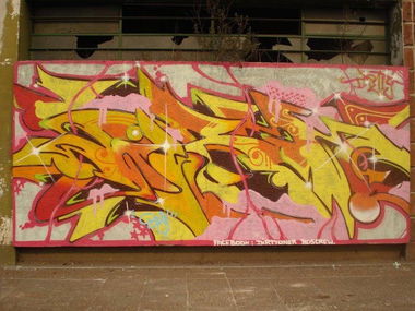 Graffiti Wall - Photo by dirty235